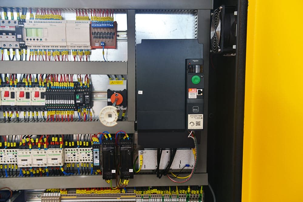 scie UBS S1515C 4