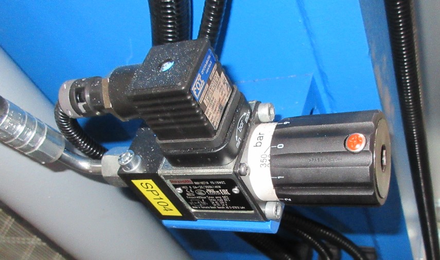 Pressostat Presse datelier hydraulique a arcade XLenz