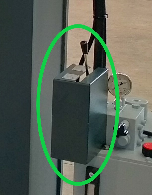 Protection de levier Presse hydraulique datelier XLenz